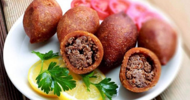 Muazzam Bir Tarif İle İçli Köfte Yapımı