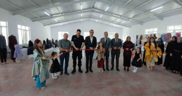 Mudurnu'da Kadınların El Emeği Sergilendi