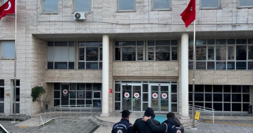 Muğla'da Firari Hükümlü Göçmen Kaçakçılığı Nedeniyle Yakalandı