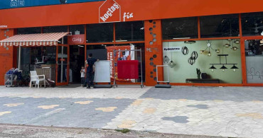 Muğla'da Koçtaş Mağazasına Taşlı Saldırı