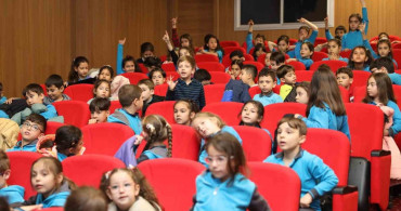 Muğla'da Minik Öğrencilere Arı ve Sağlıklı Beslenme Eğitimi