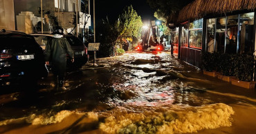 Muğla'da Sağanak Yağış Hayatı Olumsuz Etkiledi