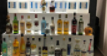 Muğla'da Sahte İçki ile Kaçakçılık Operasyonunda 12 Zanlı Yakalandı
