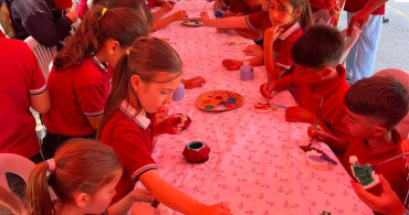 Muğla'da Sevgi Dolu Şenlik: Farklı Renkler, Aynı Kalpler