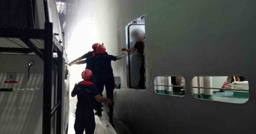 Muğla'nın Bodrum açıklarında araştırma gemisinde yaralanan vatandaşa tıbbi tahliye