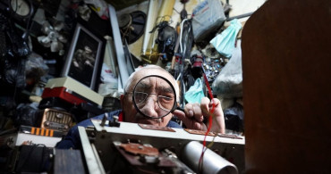 Muğla'nın Unutulmaz Radyocu Mustafa: Yarım Asırdır Tamir Yapıyor