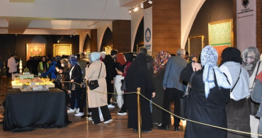 Mukaddes Emanetler Sergisi'ne Yoğun İlgi