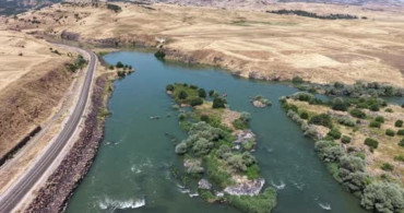 Murat Nehri’nde kaybolan Berat’ı arama çalışmaları 5’inci gününde