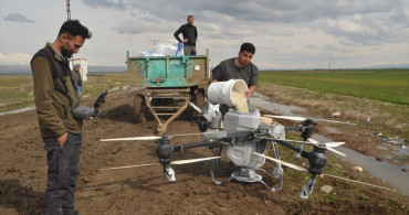Muş'ta Dronlarla Gübreleme Dönemi