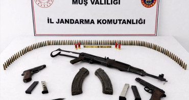 Muş'ta Jandarma Operasyonuyla Silah ve Mühimmat Ele Geçirildi
