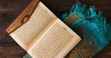 Nasr Suresi Okunuşu ve Anlamı Nedir?