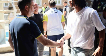 Nathan Ake, Fenerbahçe'nin hazırlık kampına katıldı