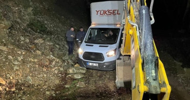 Navigasyon Hatası Mahsur Kalan Üç Kişiyi Kurtardı