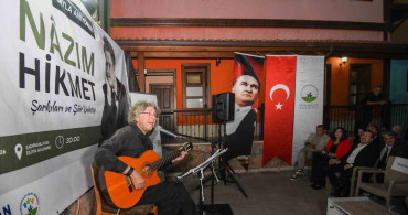 Nazım Hikmet Anması, Şadırvanlı Han’da Şiir ve Müzikle Kutlandı