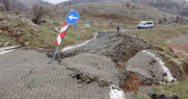 Nemrut Dağı Yolunda Heyelan