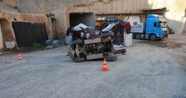 Nevşehir'de devrilen forkliftin altında kalan genç hayatını kaybetti