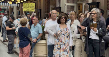 New York’ta Trump’ın doğum gününde protesto konseri düzenlendi