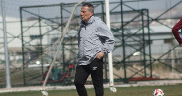 Niğde Belediyespor Teknik Direktörü Adnan Şentürk ile Yollarını Ayırdı