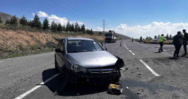 Niğde-Kayseri yolunda trafik kazası: 4 yaralı