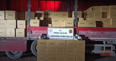 Niğde'de Kaçak Sigara Operasyonu: 8 Milyon 800 Bin Paket Ele Geçirildi