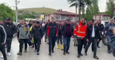 Niğde'de Sel Felaketi: Vali Akmeşe Açıklamalarda Bulundu