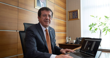 Nihat Zeybekci, Anadolu Ajansı'nın 'Yılın Kareleri' Oylamasına Katıldı