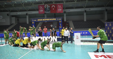 Nilüfer Belediyesi Hentbol Erkekler Süper Kupa'yı Kazandı