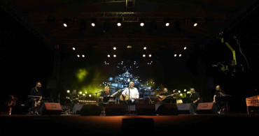 Nilüfer caz festivalinde musa eroğlu'ndan unutulmaz konser