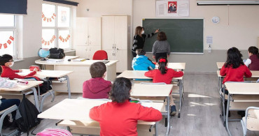 Nisan ara tatil ne zaman 2023? İkinci ara tatil hangi tarihte başlıyor? 2023 MEB ara tatil tarihi