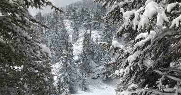 Nisan Ayında Antalya'nın Zirvelerinde Kar Sürprizi