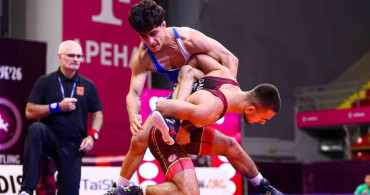 Nurettin Emin Kapal, U20 Avrupa Güreş Şampiyonası'nda bronz madalya kazandı