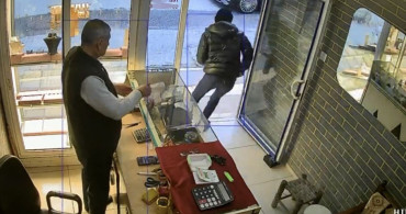 Nusaybin'de Kuyumcu Hırsızlığı: 60 Bin Liralık Yüzük Çalındı