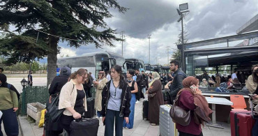 Öğrenciler Bolu Otogarı'nda Yoğunluk Oluşturdu