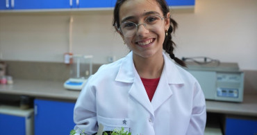 Öğrenciler Yeşil Vatan İçin Tohum Topu Projesini İnceledi