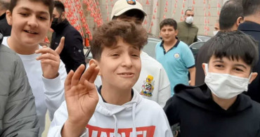 Öğrencilerden Bakan Özeri'i güldüren istek: Sınıfta kalma olmasın, beden 4 ders olsun