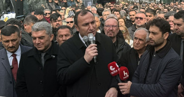 Öğretmene Saldırı Protestosu Başkentte Gerçekleşti