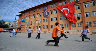 Okullar ne zaman kapanacak 2024? Okulların kapanmasına kaç gün kaldı? Yaz tatili ne zaman bitecek?