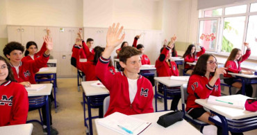 Okullarda yeni dönem başlıyor: Öğrenciler 3 gün tatil yapacak