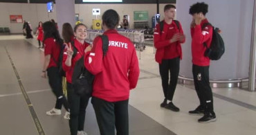 Okyanus Koleji erkek ve kız milli takımı sporcuları yurda döndü