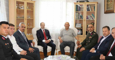 Oltu'da 15 Temmuz şehitleri dualarla anıldı