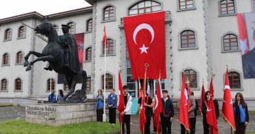 Oltu'da 19 Mayıs Bayramı Coşkusu Kutlandı