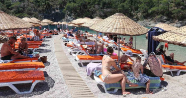 Ölüdeniz Kumburnu Plajı Kurban Bayramı'nda 18.870 Ziyaretçi Ağırladı