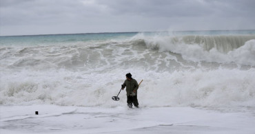 Ölüdeniz Sağanak Sonrası Renk Değişikliği Yaşadı