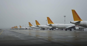 Olumsuz hava koşulları bir çok uçak seferinin iptaline sebep oldu
