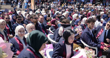 OMÜ İlahiyat Fakültesi 2025-2026 Mezuniyet Töreni