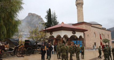 Onbeşliler Dizisinde Şehit Yakınları ve Gazilerin Duygusal Rolü