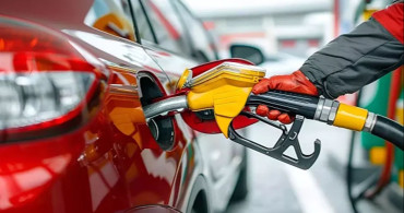 Orta Doğu Ateşi Petrolü Yaktı! Bu Gece Zam Var: Depoları Doldurmak İçin Son Saatler