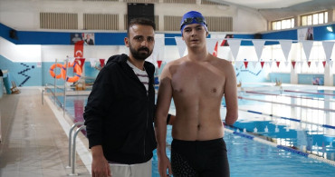 Osman Kahraman: Engelleri Yüzerek Aşan Genç Yüzücü