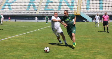 Osmangazi Belediyesi Balkan Master Futbol Turnuvası ile Sporun Gücünü Kutladı