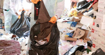 Osmangazi Belediyesi'nden Çöp Ev Temizliği